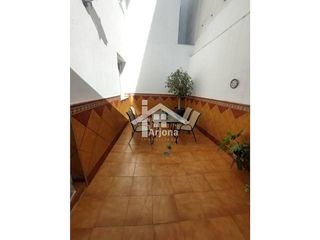 Casa en venta en Lucena