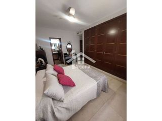 Casa en venta en Lucena