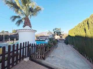 Chalet en venta en Santa Isabel en Jaén