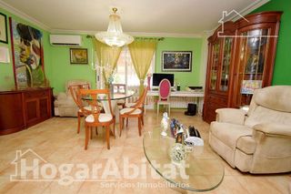 Casa adosada en venta en Canet d´En Berenguer