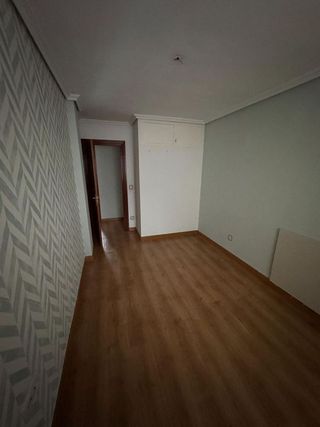 Piso en alquiler en Parque de los Cineastas en Zaragoza