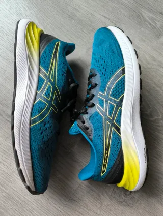 ASICS Gel-Excite 8 | Talla 43.5 | ¡Como nuevas!