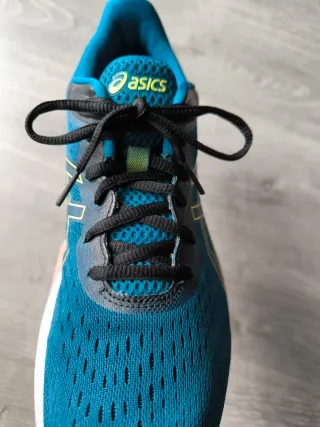 ASICS Gel-Excite 8 | Talla 43.5 | ¡Como nuevas!
