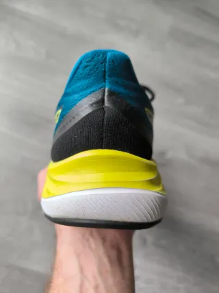 ASICS Gel-Excite 8 | Talla 43.5 | ¡Como nuevas!