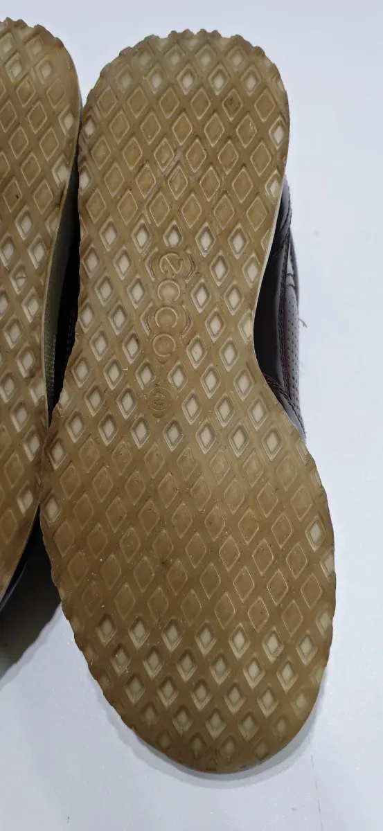 Zapatillas ECCO piel burdeos nº 40