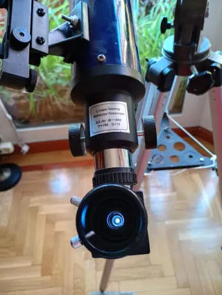 Telescopio Skylux con fundas