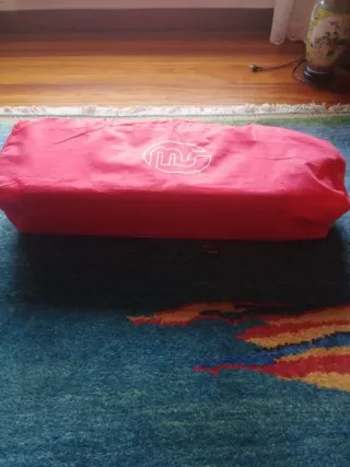 Cuna de viaje plegable