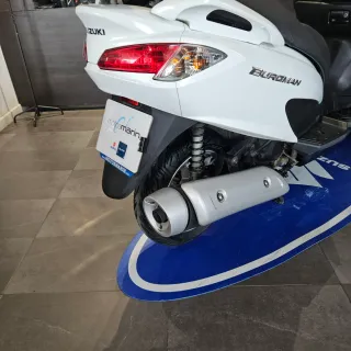 SUZUKI BURGMAN 125 2016