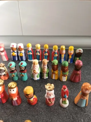 Lote 31 Figuras Roscón Reyes Magos. 10€ las 31.