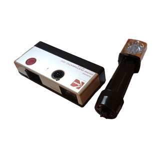 Kodak Instamatic 100 Pocket cámara + Flash