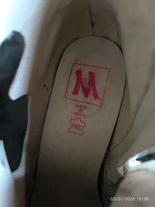 Botines de piel beige y marrón