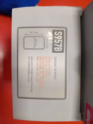 Soporte Móvil Givi S957B para Smartphone.