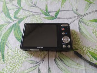 Cámara Olympus VG-130 Negra