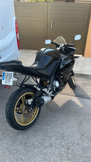 Yamaha R125 2010