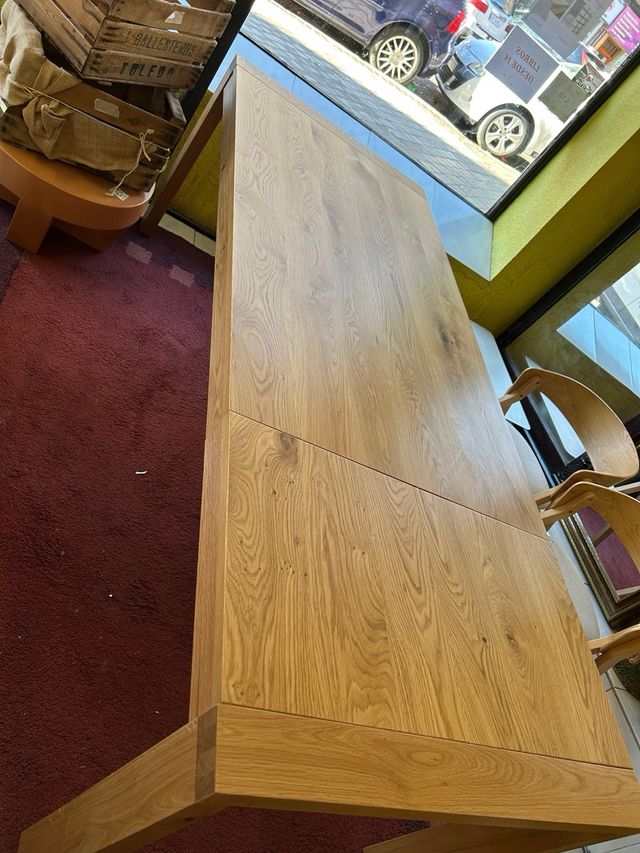 Mesa de comedor Kave Home madera