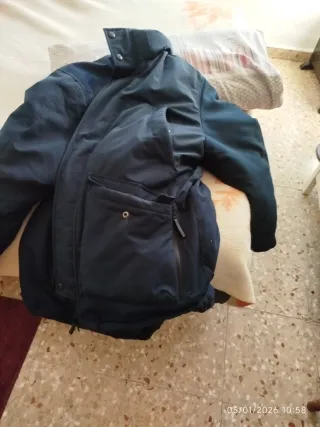 Anorak-Parka Pull and Bear Azul