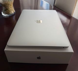 MacBook Air M1 256 GB Plata