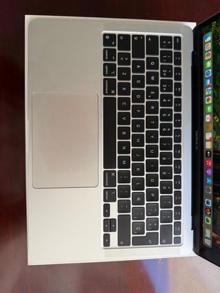 MacBook Air M1 256 GB Plata