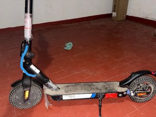 Patinete Eléctrico UrbanGlide ride 100xs
