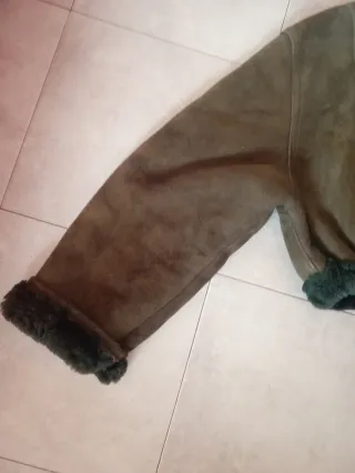 Montone corto con pelliccia