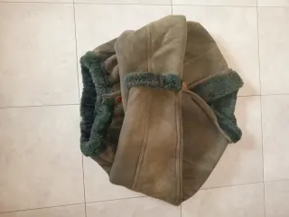 Montone corto con pelliccia