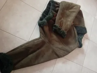 Montone corto con pelliccia