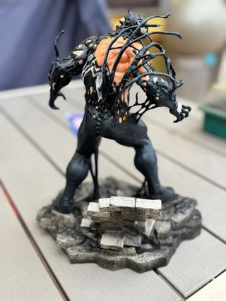 Statua Venom Marvel Comics