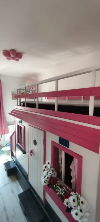 Casita Cama Madera vtv no Negociable urge venta