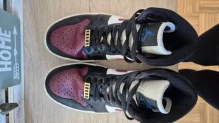 Nike Jordan Mid granate y Blanco