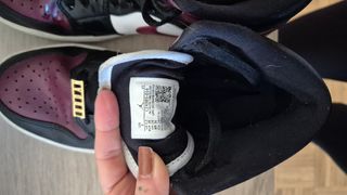 Nike Jordan Mid granate y Blanco