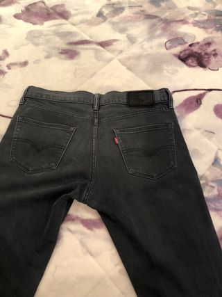 Levi's 511 Negro Mate W33 L32