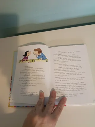 Rita tiene novio (El Mundo de Rita) (Spanish Ed...