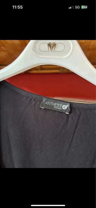 T-shirt Abthesis nera con cuore gioiello taglia L