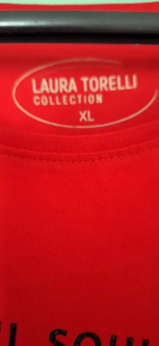 T-shirt rossa con stampa Peaceful Soul puro cotone