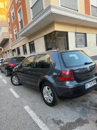 Volkswagen Golf 2001