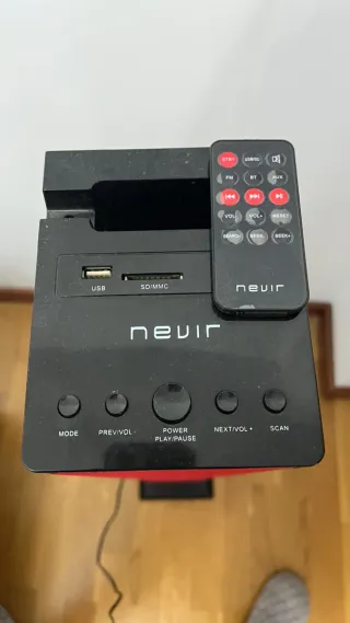 Torre de sonido Nevir