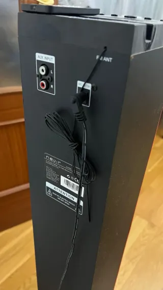 Torre de sonido Nevir