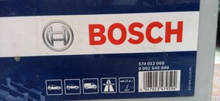 Batería Bosch S4 008 74Ah 12V