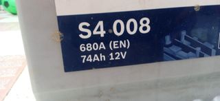 Batería Bosch S4 008 74Ah 12V