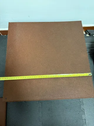 Losas de caucho 50x50x2cm suelo gimnasio gym