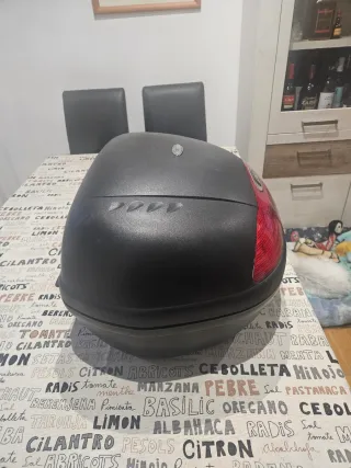 Baúl Givi para moto con plataforma