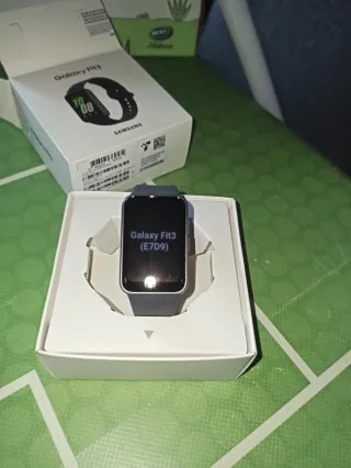 Samsung Galaxy Fit3 Negro