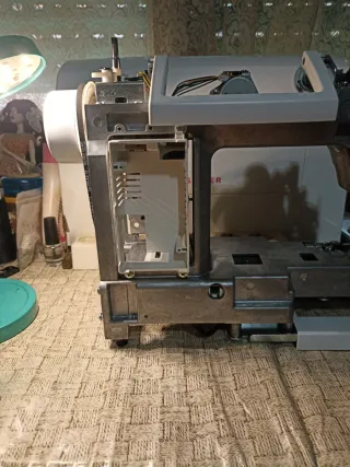 Máquina de coser Singer - Piezas