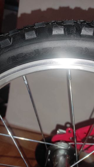 Bicicleta infantil roja, de 16 pulgadas,