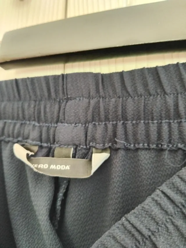 Pantalón fino mujer negro