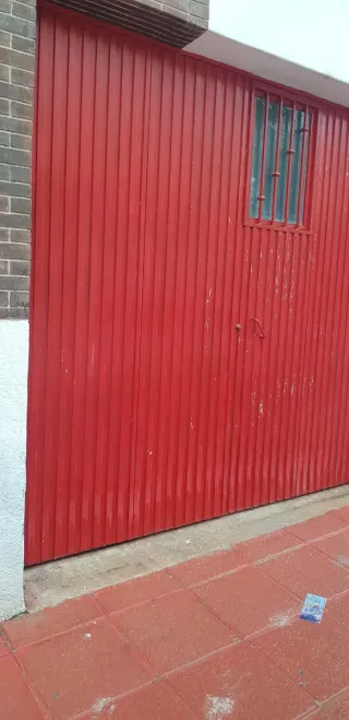 Puerta de garaje/cochera metálica