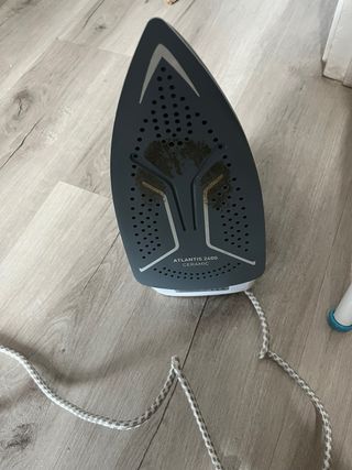 Plancha Taurus gris y Blanca