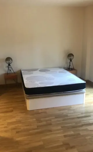 Canapés y colchones nuevos