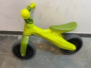 Bicicleta Chicco sin pedales verde
