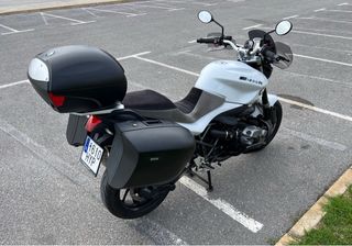 BMW R1200R Ed. “DarkWhite”